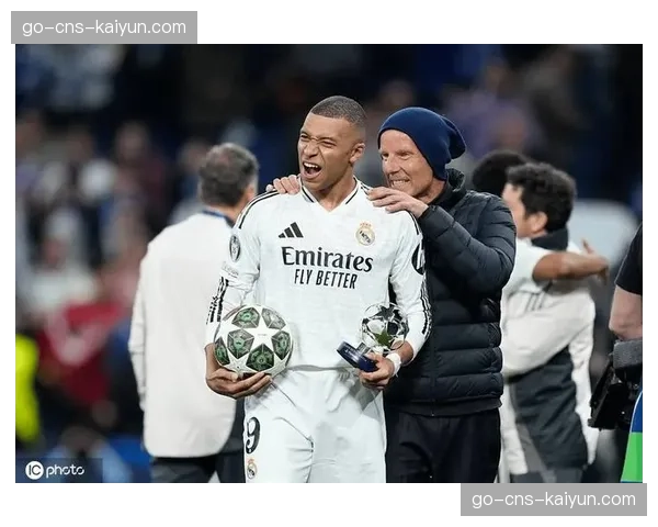 西甲战报：皇马4-1大胜奥萨苏纳，姆巴佩上演帽子戏法